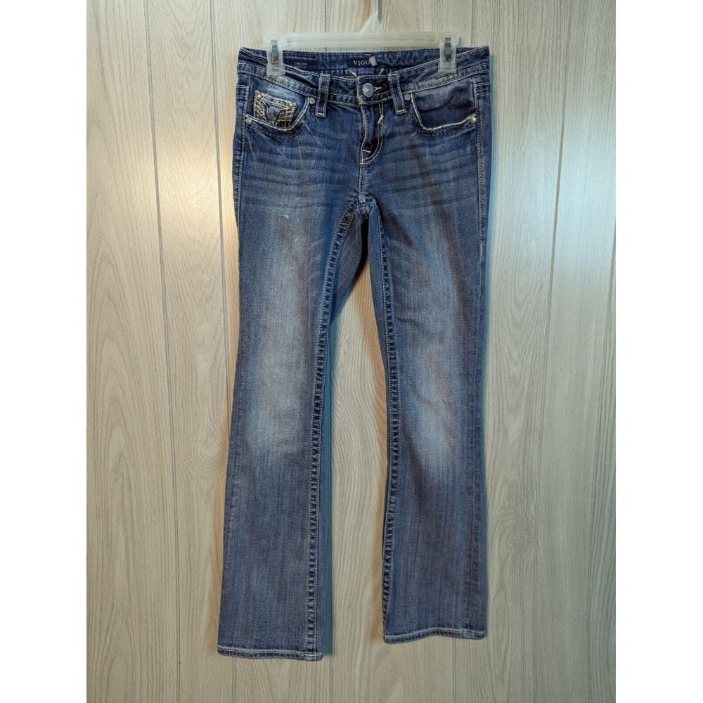 Vigoss The Chelsea Boot Cut Womens Size 30x31 Low Rise Medium Wash V Pockets